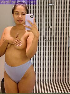 April Santos Onlyfans Leaks Paket