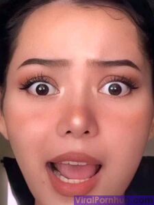 Bella Poarch Foto carine AF