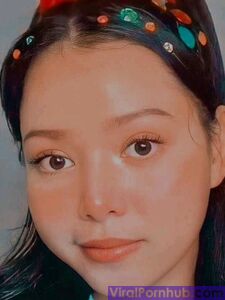 Bella Poarch Foto carine AF