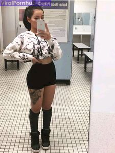 Bella Poarch Foto carine AF