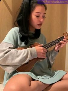 Bella Poarch Foto carine AF