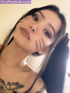 Fughe Nude di Bella Poarch