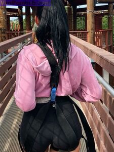 Fughe Nude di Bella Poarch