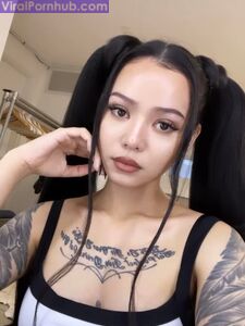 Fughe Nude di Bella Poarch