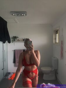 Fughe dell'album nudo di Tianna Ann su Onlyfans