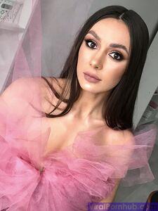 Thot 总是在某个地方 Onlyfans 泄露 裸体专辑