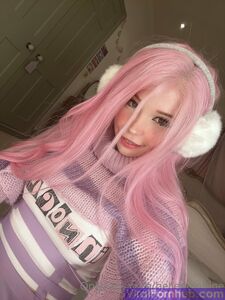 Ensemble de chambre payé par Belle Delphine divulgué - fuites Onlyfans