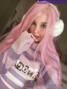 Ensemble de chambre payé par Belle Delphine divulgué - fuites Onlyfans