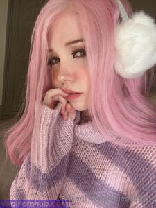 Ensemble de chambre payé par Belle Delphine divulgué - fuites Onlyfans
