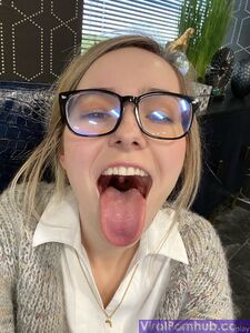 OMGCosplay Onlyfans Fuites Ensemble de Photos Nues