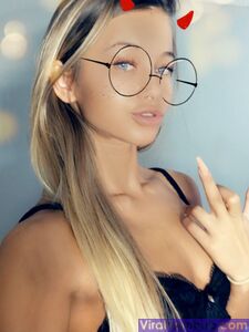 Tayathegoddess Onlyfans Leaks Album - Neueste Sammlung