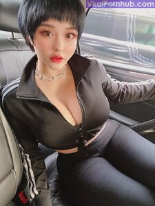 Songyuxin Hitomi Onlyfans Leaks Photoset - Cosplay Paid Set
