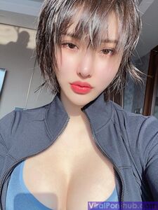 Songyuxin Hitomi Onlyfans Leaks Photoset - Cosplay Paid Set