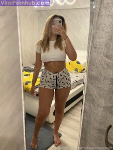 Thickteeniequeen Onlyfans Leaks Album Paid Set