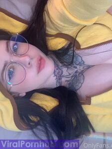 マリーナ・ムイ Onlyfans 流出ヌードアルバム