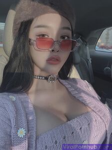 songyuxin_hitomi Onlyfans 泄露 裸体专辑