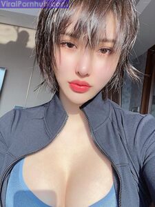 songyuxin_hitomi Onlyfans 泄露 裸体专辑