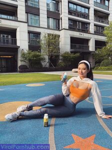 songyuxin_hitomi Onlyfans 泄露 裸体专辑