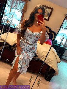 SUPERBE BABE NRI INDIENNE PHOTOS AUTOPORTRAIT FUITÉES