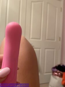 SUPERBE BABE NRI INDIENNE PHOTOS AUTOPORTRAIT FUITÉES