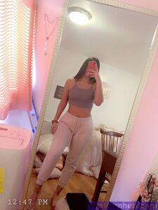 SUPERBE BABE NRI INDIENNE PHOTOS AUTOPORTRAIT FUITÉES