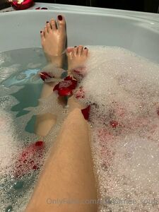 TinyHakka Ultimo Album Nudo Trapelato di Onlyfans