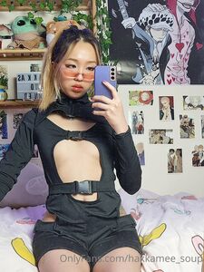 TinyHakka Ultimo Album Nudo Trapelato di Onlyfans