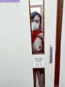 Anaimiya Último Álbum Desnudo Filtrado de Onlyfans