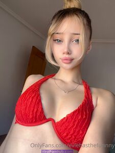 Eviehasthefunnny Onlyfans 泄露 最新裸体照片
