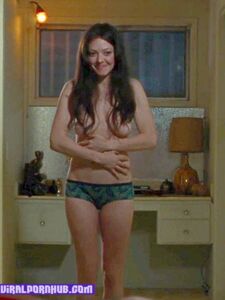 Amanda Seyfried Nude Photos And Sex Tape Leaked