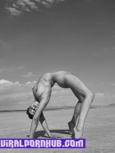 Sextape et photos nues de Nina Burri divulgués