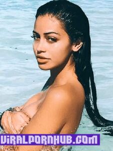 Cindy Kimberly Sexy Nuda Trapelata