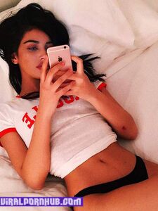 Cindy Kimberly Sexy Nuda Trapelata