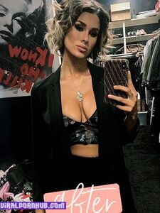 Photos nues de Brittany Furlan divulguées