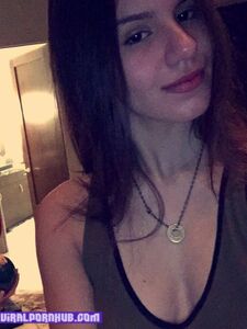 Madison Reed'in çıplak fotoğrafları sızdırıldı