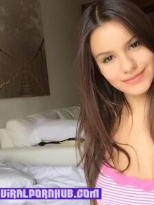 Madison Reed'in çıplak fotoğrafları sızdırıldı