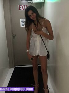 Madison Reed'in çıplak fotoğrafları sızdırıldı