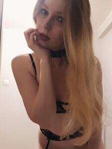 Beata 30 Polish BDSM wife slut