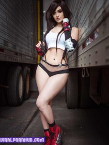 Vixence Tifa Lockhart Nacktfotos
