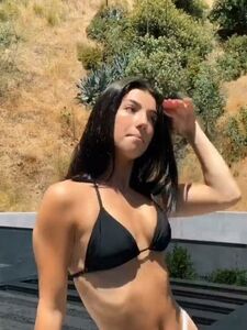 Charli Damelio Sexy Bikini Outdoor Dance Video Leaked