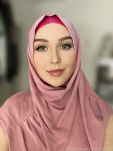 Fareeha Bakir Hijab Pussy Reveal Onlyfans Set Leaked
