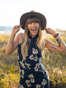 Naomiswann Onlyfans 最新的高级泄露