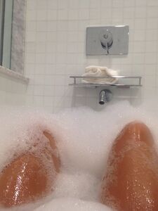 Fuites Nues de la Super Modèle Emily Ratajkowski