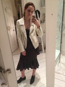 Super sexy nues d'Emma Watson fuitées sur Internet