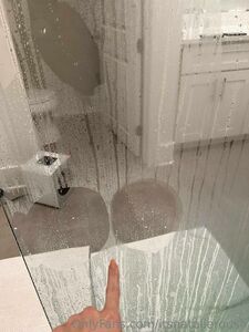 Natalie Roush Nackter Arsch Dusche PPV Nur Onlyfans Set Durchgesickert