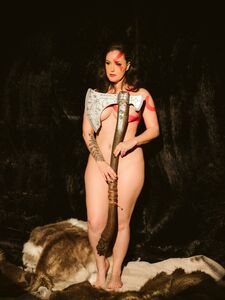 Meg Turney Nude With Axe Onlyfans Set Leaked