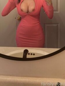 Zooe.moore alias Goddesszooe Nues seins et chatte Onlyfans fuites photos