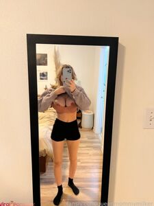 Zooe.moore alias Goddesszooe Nues seins et chatte Onlyfans fuites photos