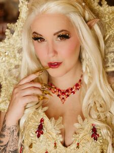 Meg Turney Advent Calendar Day 1: Loot Elf Fully Topless And Pussy Showing Onlyfans Leaked Photos