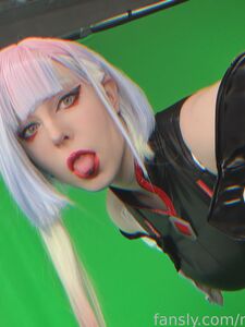 Álbum Cyberpunk Lucy de MollyRedWolf